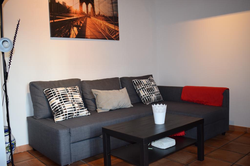 Mercedes Apartment Cobisa